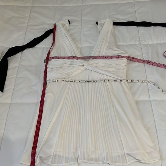 MM Couture By Miss Me Top Cream Ivory Off White Pleated  Black Neck Tie Back - Picture 9 of 11